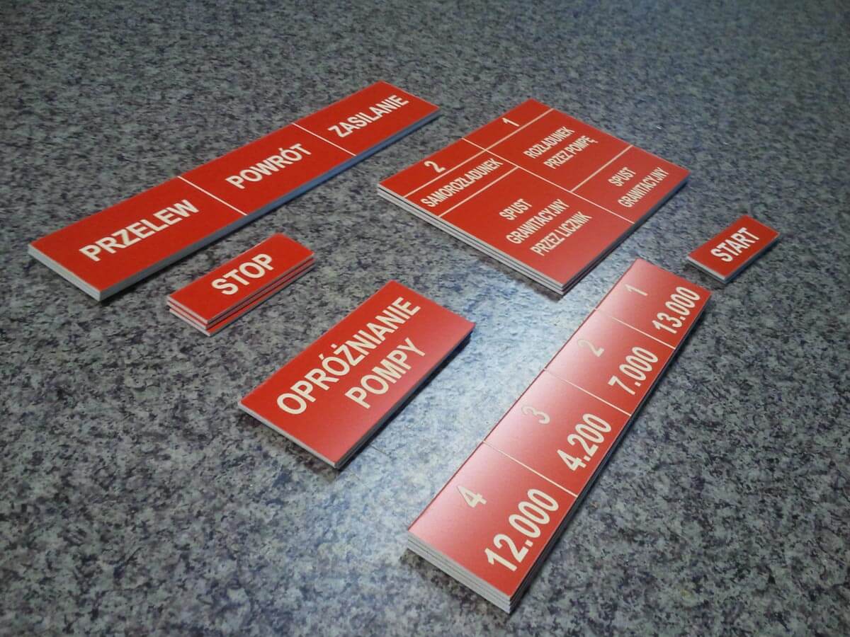 tabliczki informacyjne producent